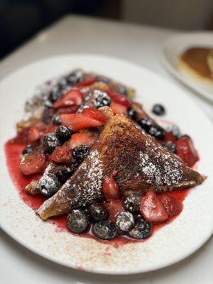 Cinnamon crunch french toast