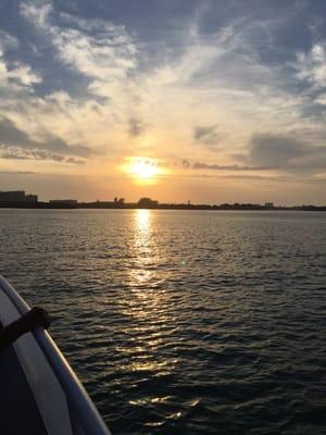 Wonderful sunset on a dinner cruise!