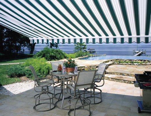 Retractable awning from Sunesta