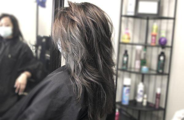 Noticeable layers to give the silhouette a nice pop 
To Book an Appointment call 682-333-3359