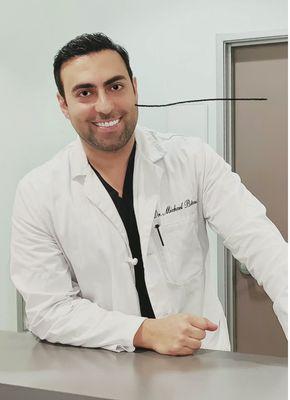 Dr. Michael Bastani