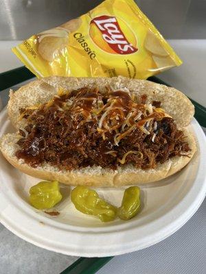 Pulled pork sandwich