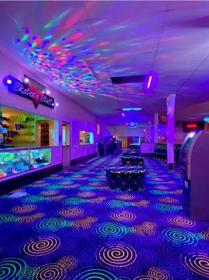 New carpets and lighting in Skateland