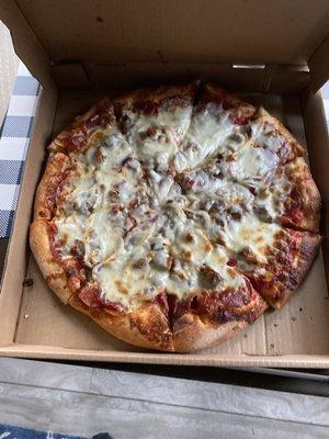 This is what pizza should look like. Ferndale Pizza from Ferndale, CA.