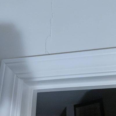 Another crack in the wall from shifting. This is not ok.