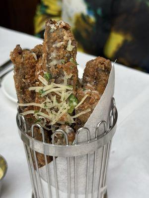 Portobello mushroom fries