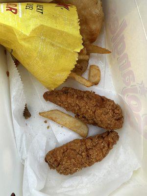 Ordered a tender meal and received a chicken finger meal.  It's terrible when you pay your money in a drive thru and get robbed.