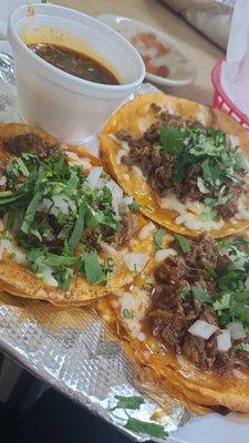 Biarra tacos with cheese