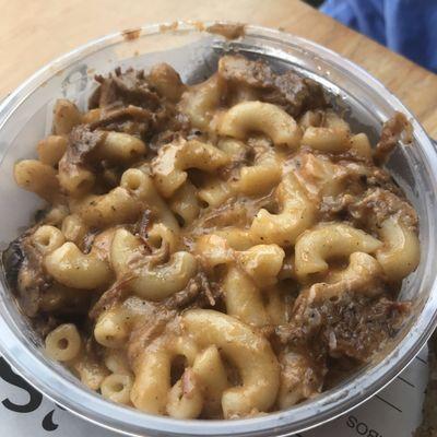 Brisket mac'n'cheese, aka "The Kathy"