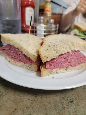 Extra large corned beef sandwich