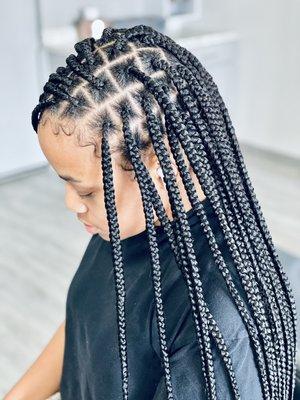 Large knotless box braids!!!!