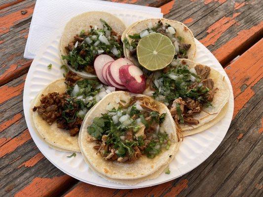 Two Al Pastor Two pollo, and a care asada taco!