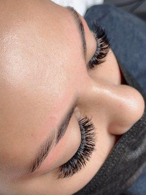 Lashes by Ann