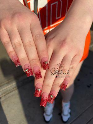 Skillful Nails