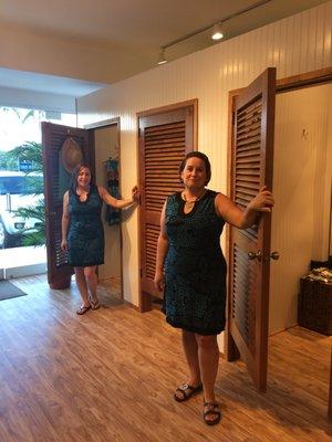 Two Pineapples Boutique customers ... unknown to each other, chose the same dress and exited the dressing room at the same time! Aloha!