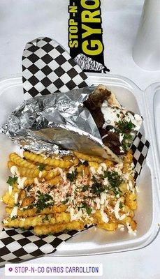 Traditional Gyro Combo w/ Gyro Greek Fries