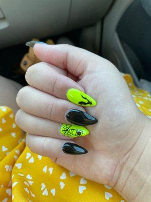 Halloween nails