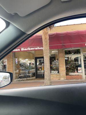 Makk's Barber Parlor, formerly Mr. Man Barbershop