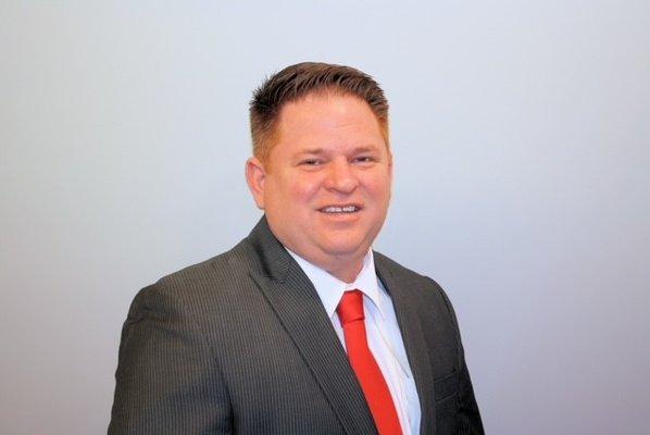 Danny Niederhofer- Country Financial Insurance Agent