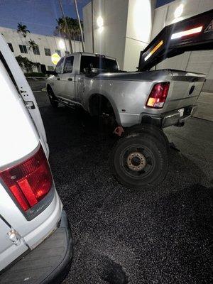 2016 dodge ram 3500 Replacing rear brake caliper and pad on the road