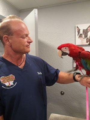 Suzy had a great visit wirh Dr. Brian this morning. Him and his staff have provided care for our macaws for over 12 yrs.