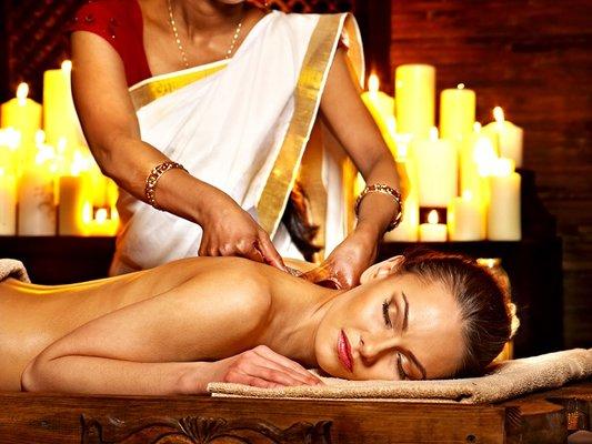 Ayurveda Abhyanga Oil Massage