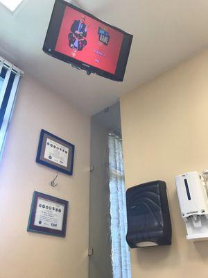 They have tvs in the appointment rooms