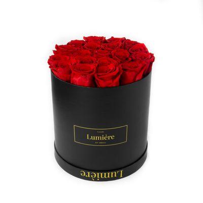 Roses in our signature box. Marie Antoinette