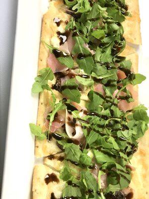 FIG & PROSCIUTTO FLAT BREAD