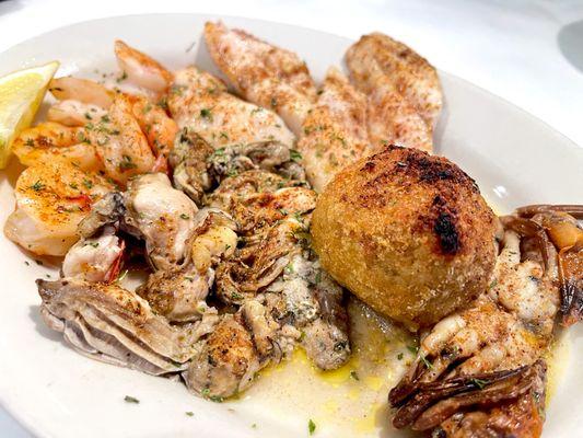 Broiled Seafood Platter