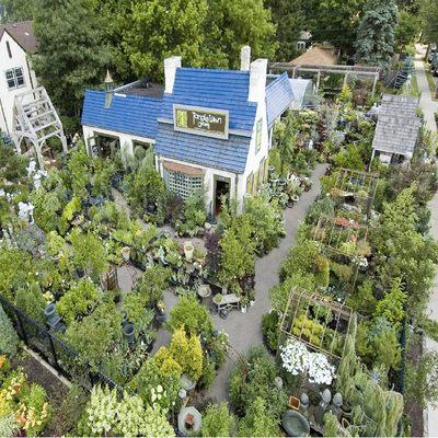 An urban oasis for both gardeners and non-gardeners alike!