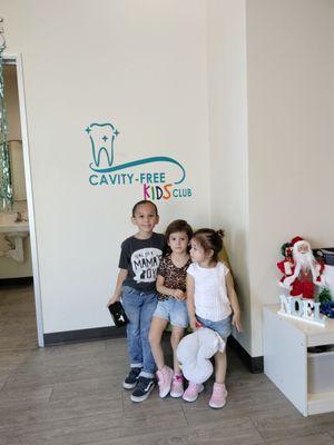 Thanks once again Sunny Dental for scheduling all my kids at the same time I'm being so patient and kind to my children.