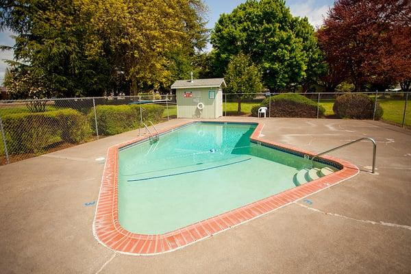 Riviera Village Swimming Pool