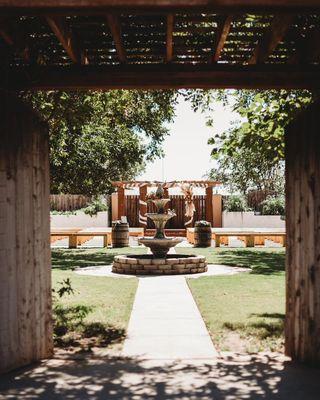 Courtyard at Stone Creek Event Center