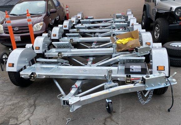 Heavy duty car tow dolly