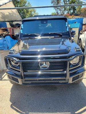 22 Mercedes Benz G-class