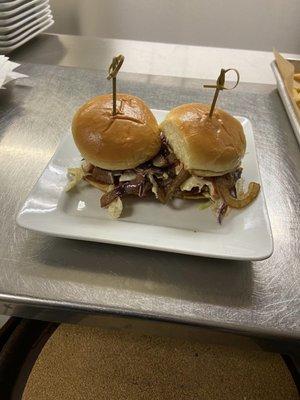 Brisket sliders