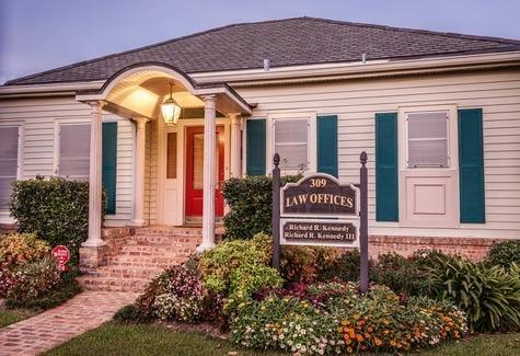 Exterior of Law Offices of Richard R. Kennedy | Lafayette, LA