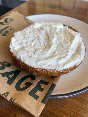 Skimpflation who? Look at all of the onion&herb spread of this bagel! Thank you!