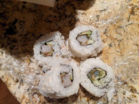 Terrible dry sushi