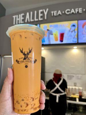 Thai Milk Tea w/Crystal Boba; IG: @katzlundell