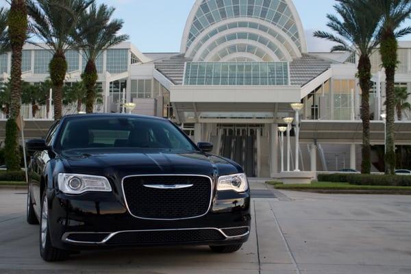 2015 Chrysler 300, leather seats. www.bestluxurytransportation.com