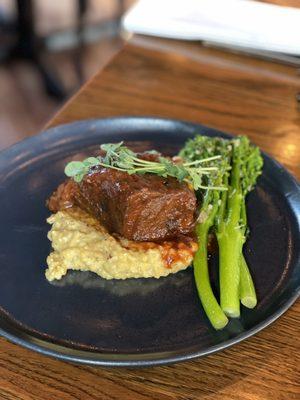 Short ribs with polenta and broccolini!