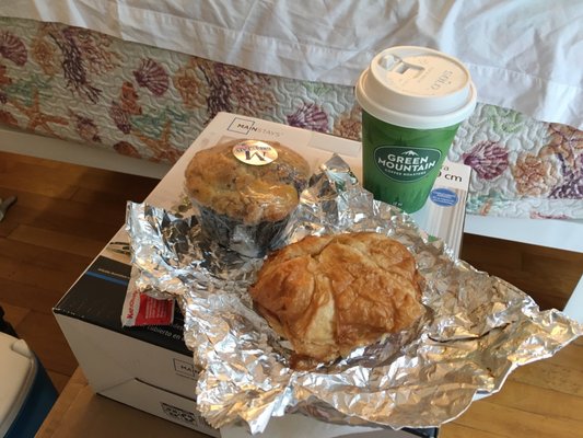 Breakfast from the convenience store at MacDonalds in OOB. Blueberry muffin, egg/ham/cheddar cheese on a croissant plus GM coffee.