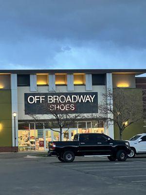 Off Broadway Shoe Warehouse