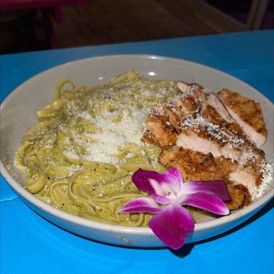 Spaghetti poblano Y Milanese