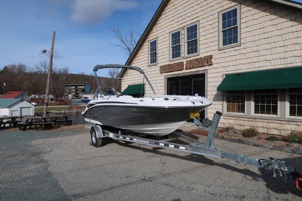 Woodard Marine Dealer for Hurricane Deck Boats