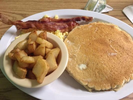 Pancake plate with a side of potatoes