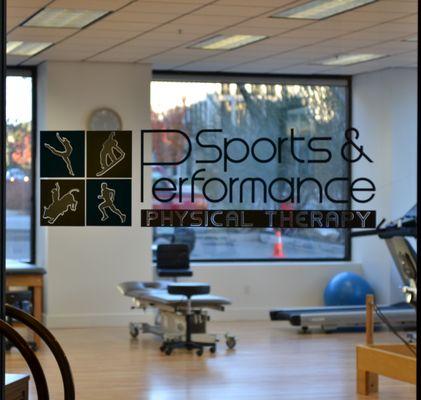 Sports & Performance Physical Therapy's modern clinic space.