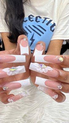 Long nails design